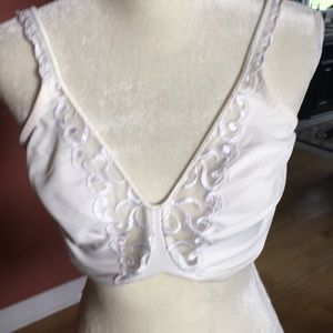 Lilyette unlined bra 38 DD